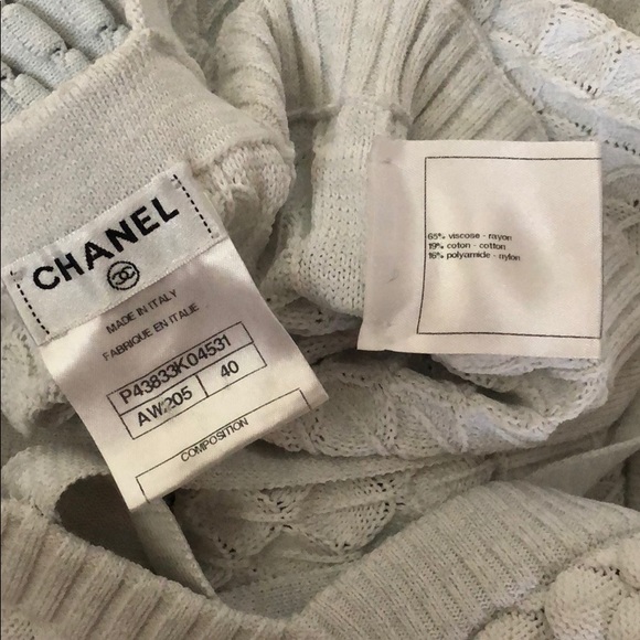 Gorgeous Chanel Dress in Size 40 - Picture 7 of 8